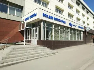Магазин в Екатеринбурге, ул. Декабристов, 14